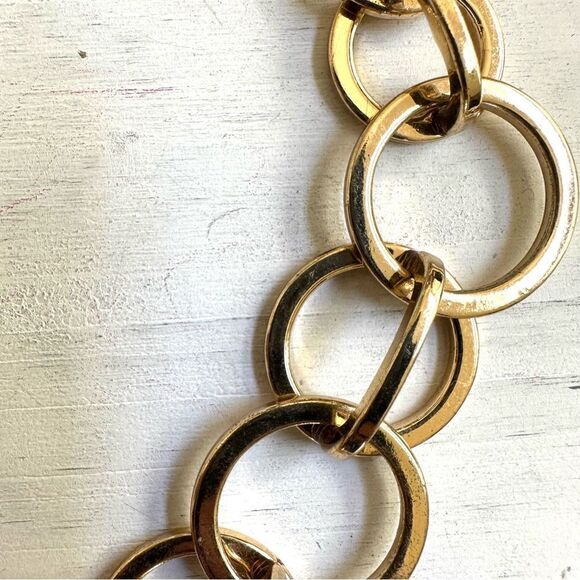 Anne Klein gold tone circle link necklace - Picture 7 of 9